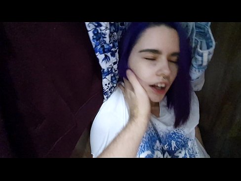 ❤️ خواهرم را در کمد پیدا کردم و به او کمک کردم تقدیر کند ❤️ پورنو vk در پورنو fa.sexeey.ru ☑